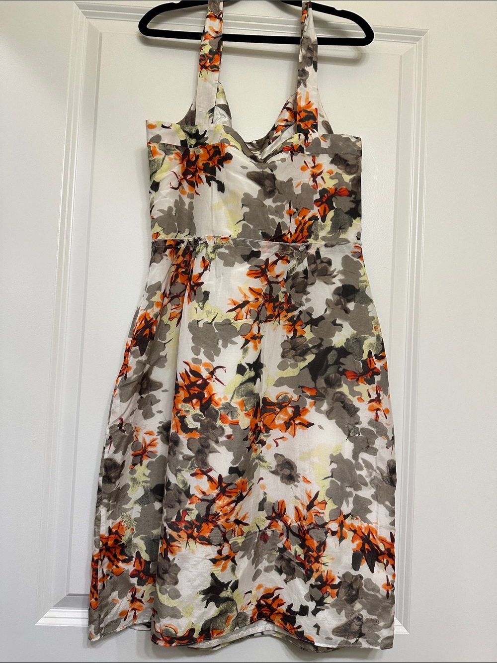 Banana Republic Floral cotton/linen Scoop-Neck Sundress in Orange & Gray- size 2 - Picture 6 of 6